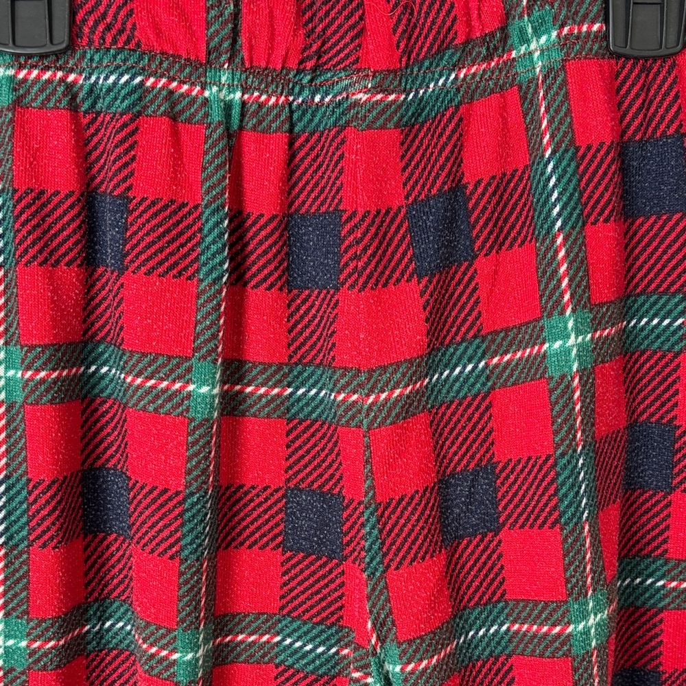 Festive Plaid Pajama Set - Picture 5 of 8